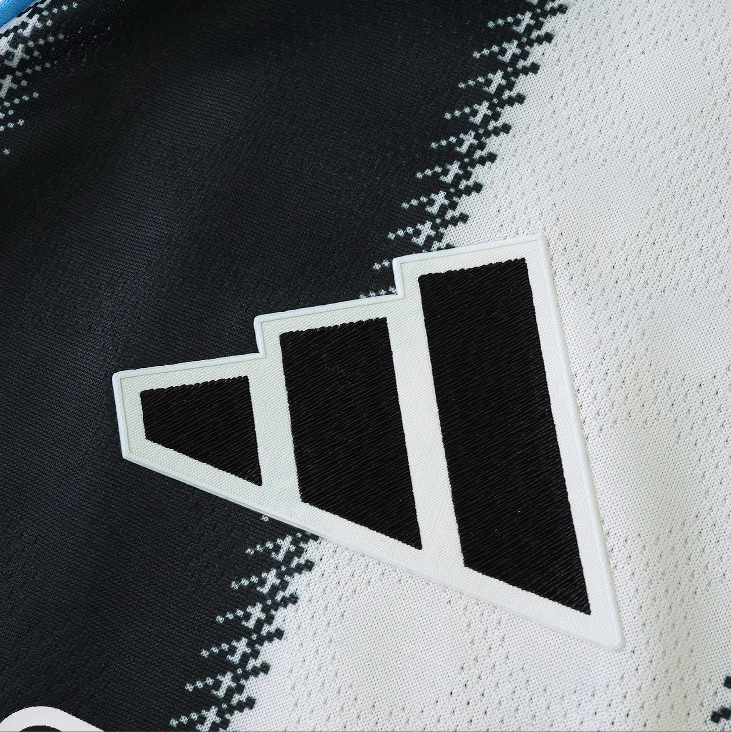 Newcastle Home 25-26